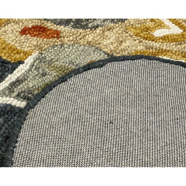 HomeRoots 7' Round Charcoal Scalloped Edge Area Rug