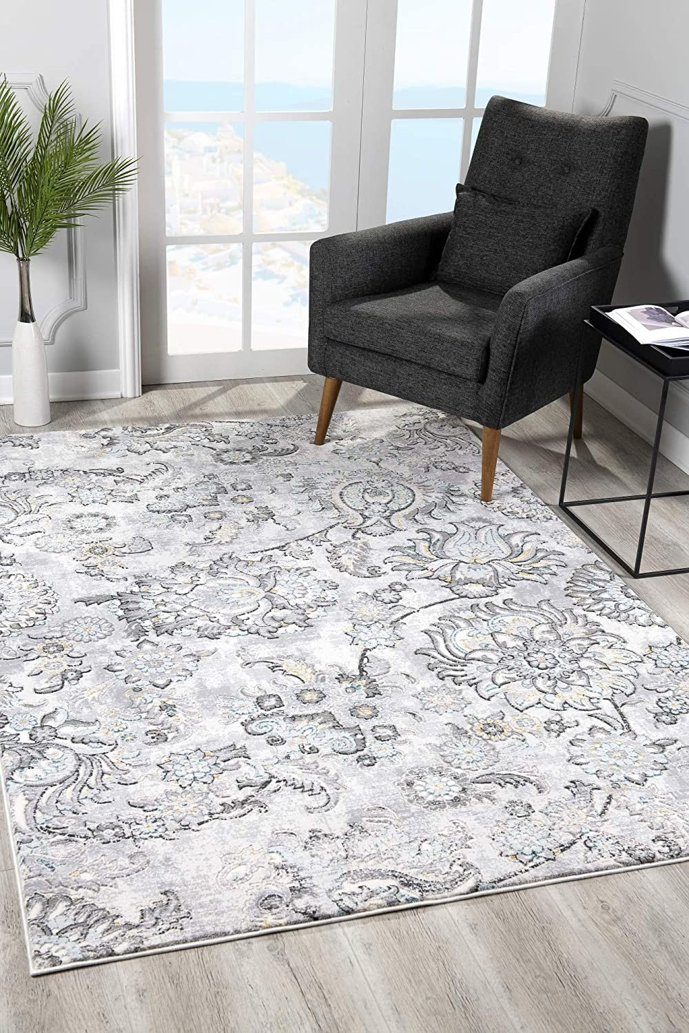 HomeRoots 7' x 10' Gray Modern Jacobean Floral Area Rug
