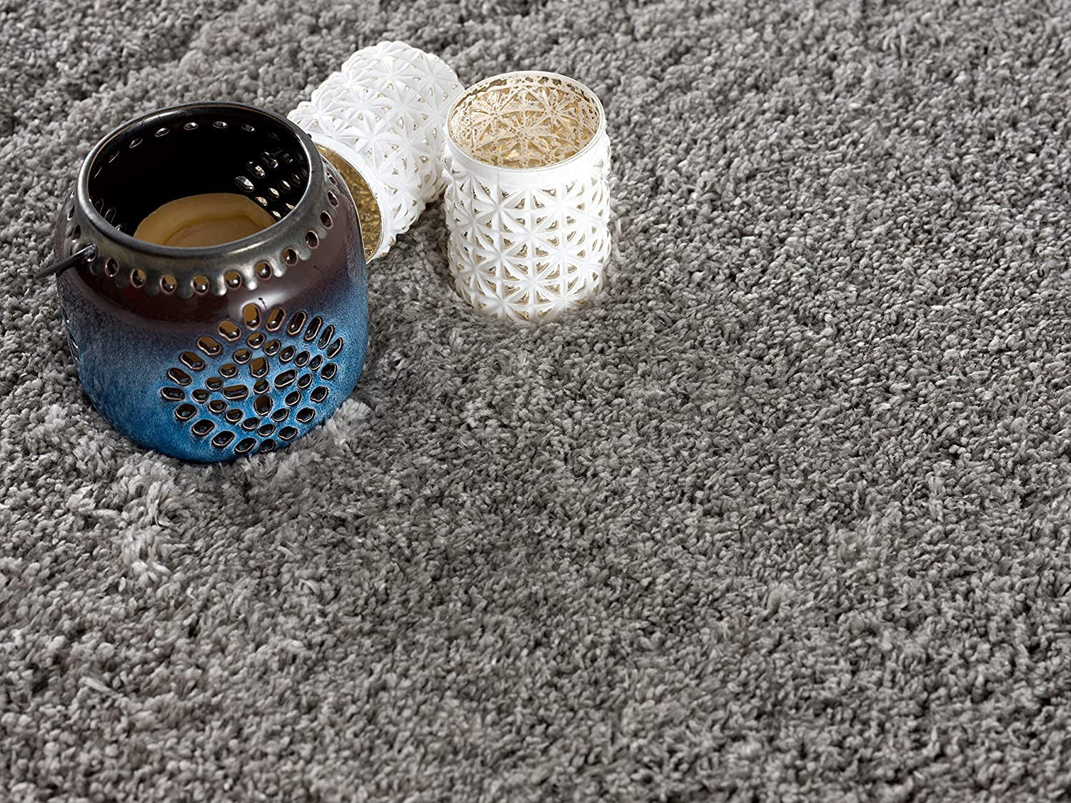 HomeRoots 7' x 9' Gray Modern Solid Shag Area Rug