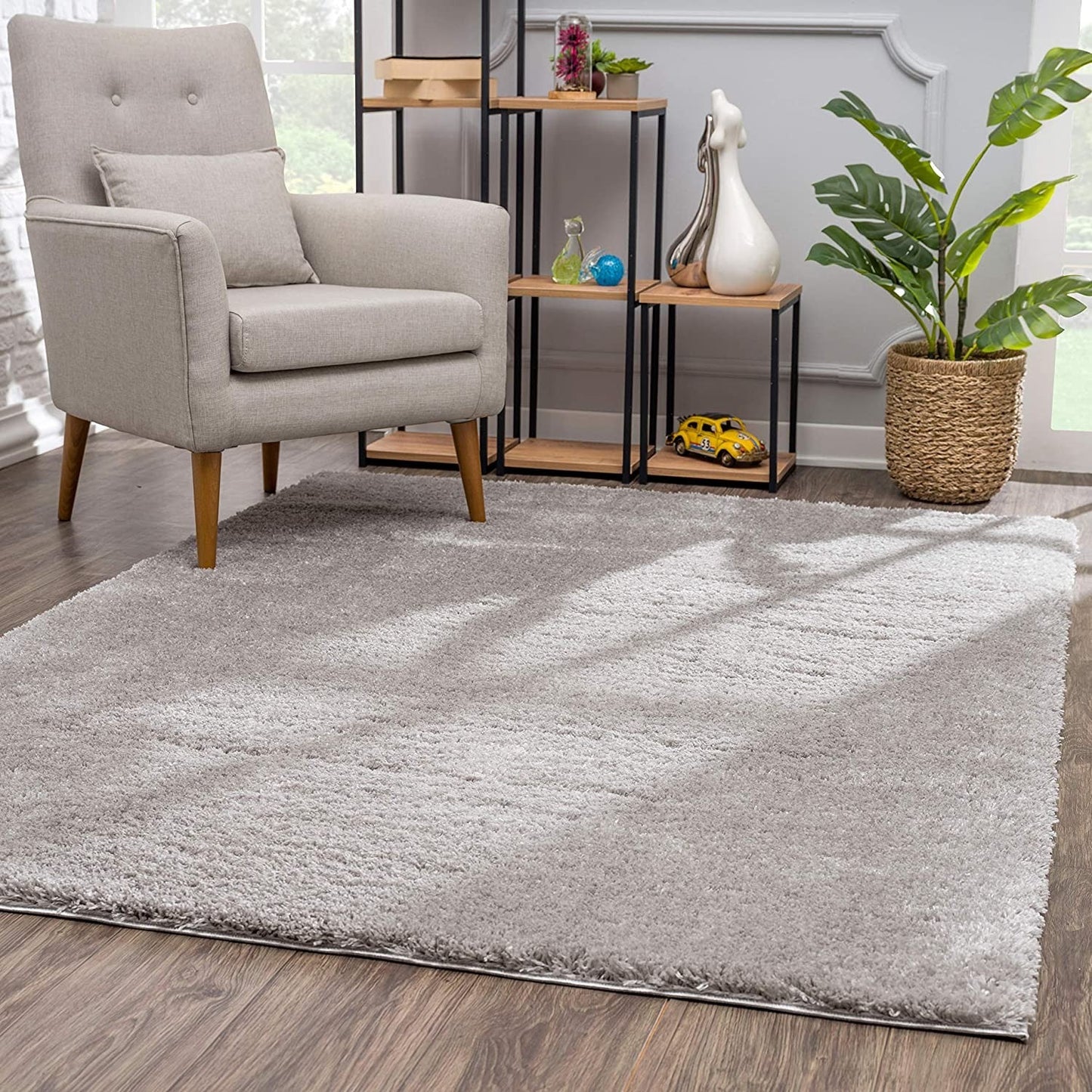 HomeRoots 7' x 9' Gray Modern Solid Shag Area Rug