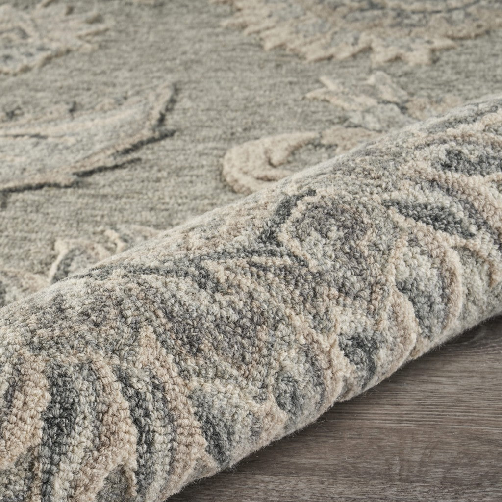 HomeRoots 7' x 9' Light Gray Floral Area Rug