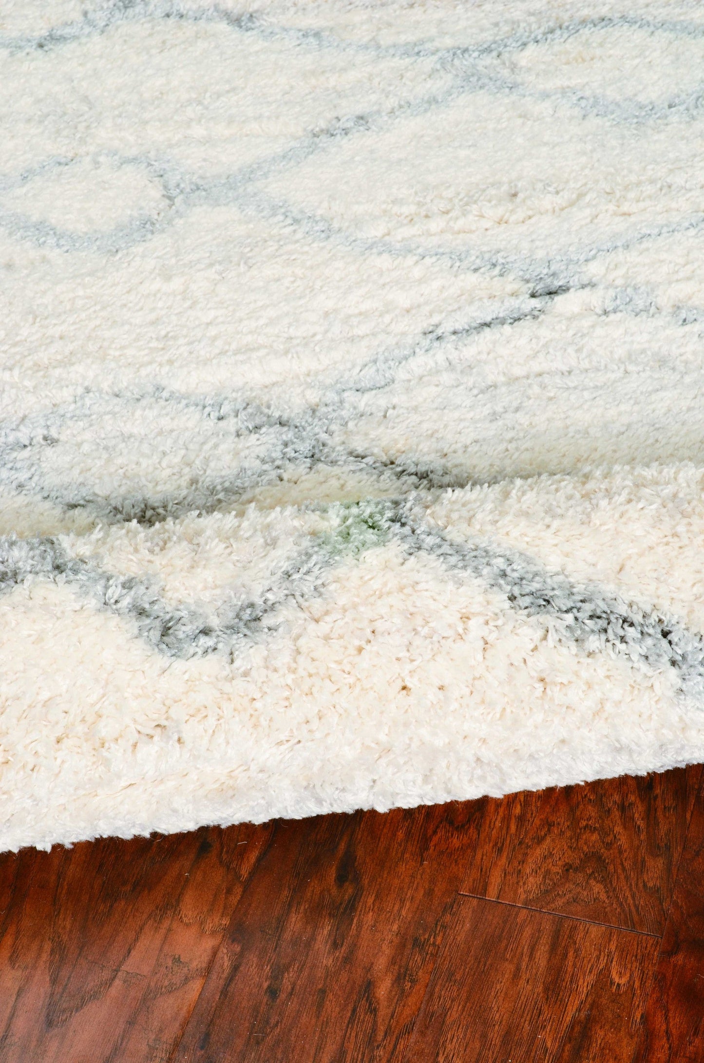 HomeRoots 7' x 9' Polypropylene Ivory or Grey Area Rug