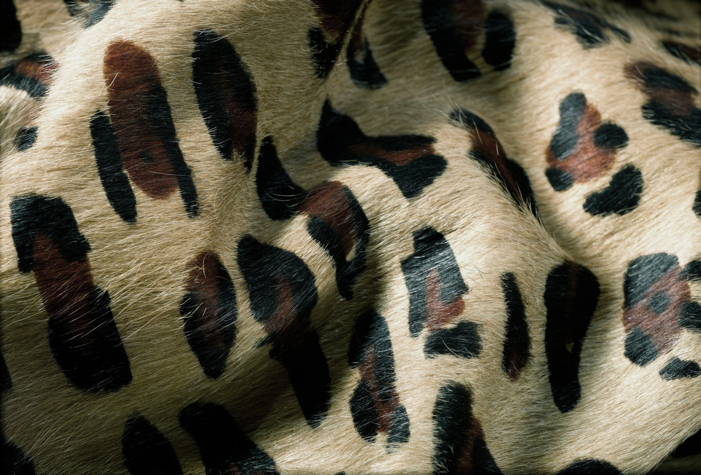HomeRoots 72" x 84" Leopard Cowhide Rug