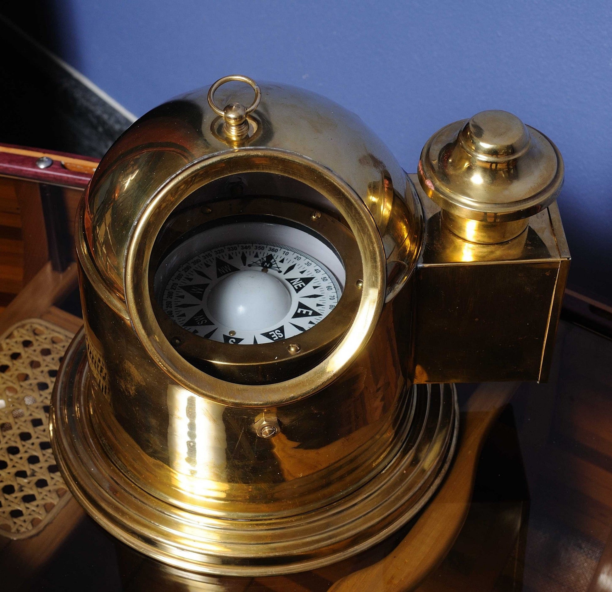 HomeRoots 7.25" x 9" x 7" Binnacle Compass Large