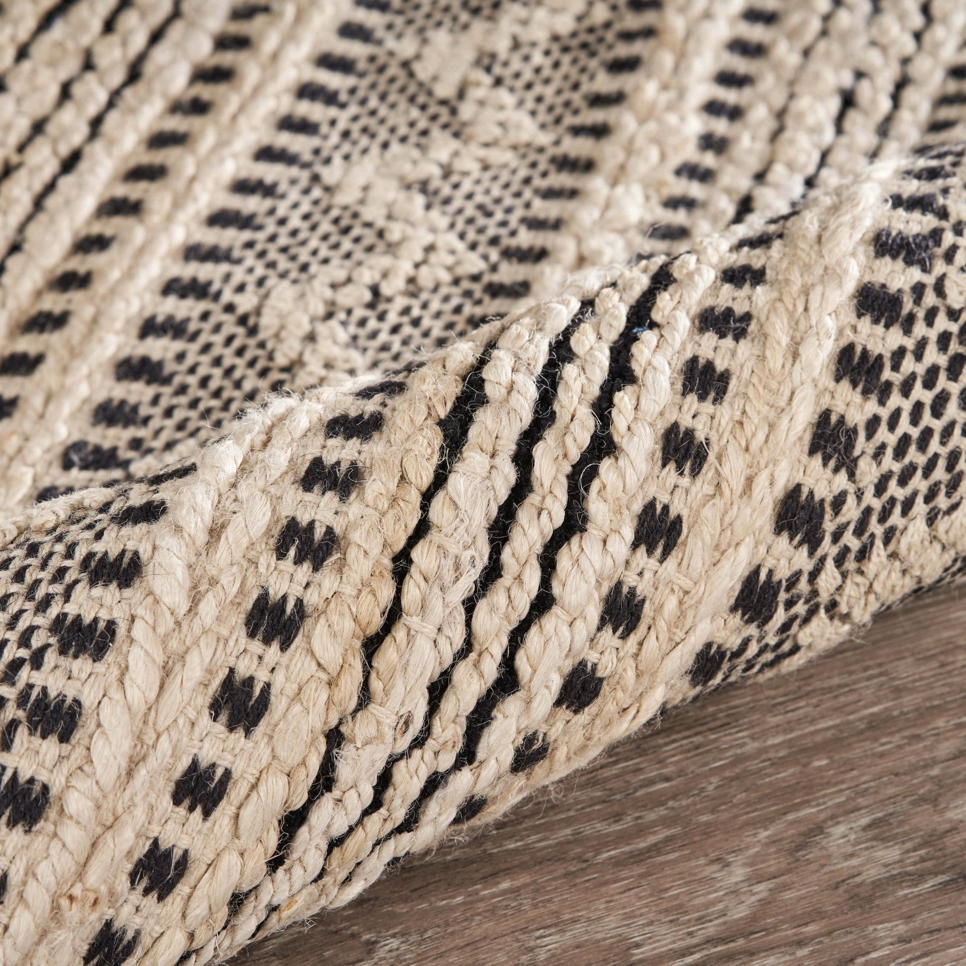 HomeRoots 8' x 10' Black and Blush Chevron Stripe Area Rug