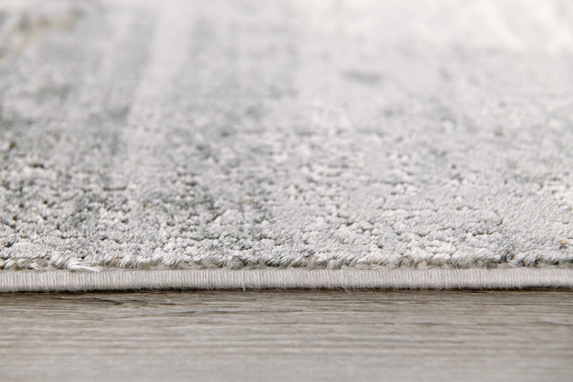 HomeRoots 8' x 11' Gray Distressed Prism Modern Area Rug