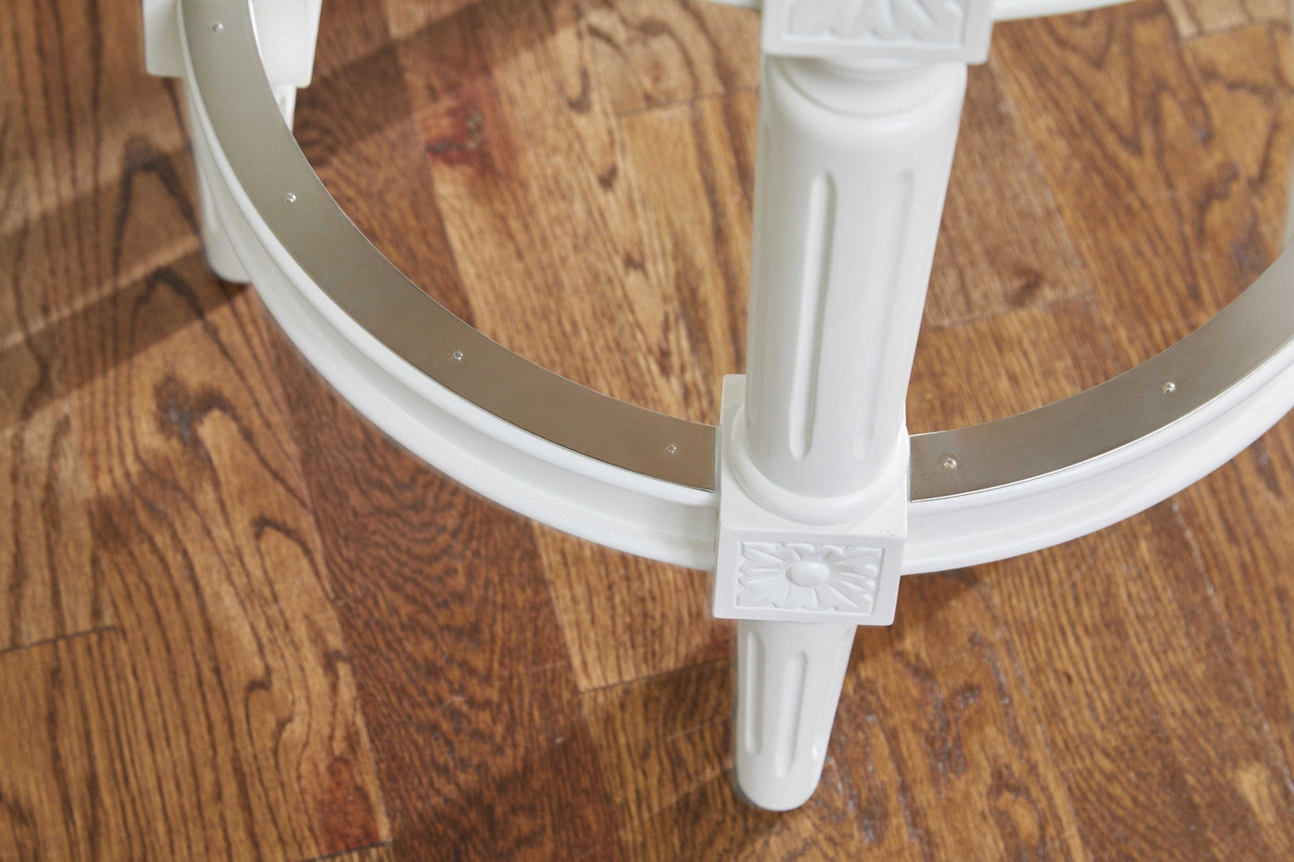 HomeRoots Counter Height Round Counter Stool in Alabaster White Finish