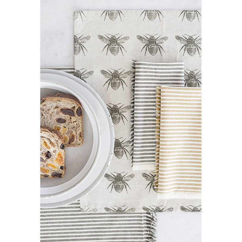 HomeRoots Dark Green Bumble Bee Napkins in Set of 8