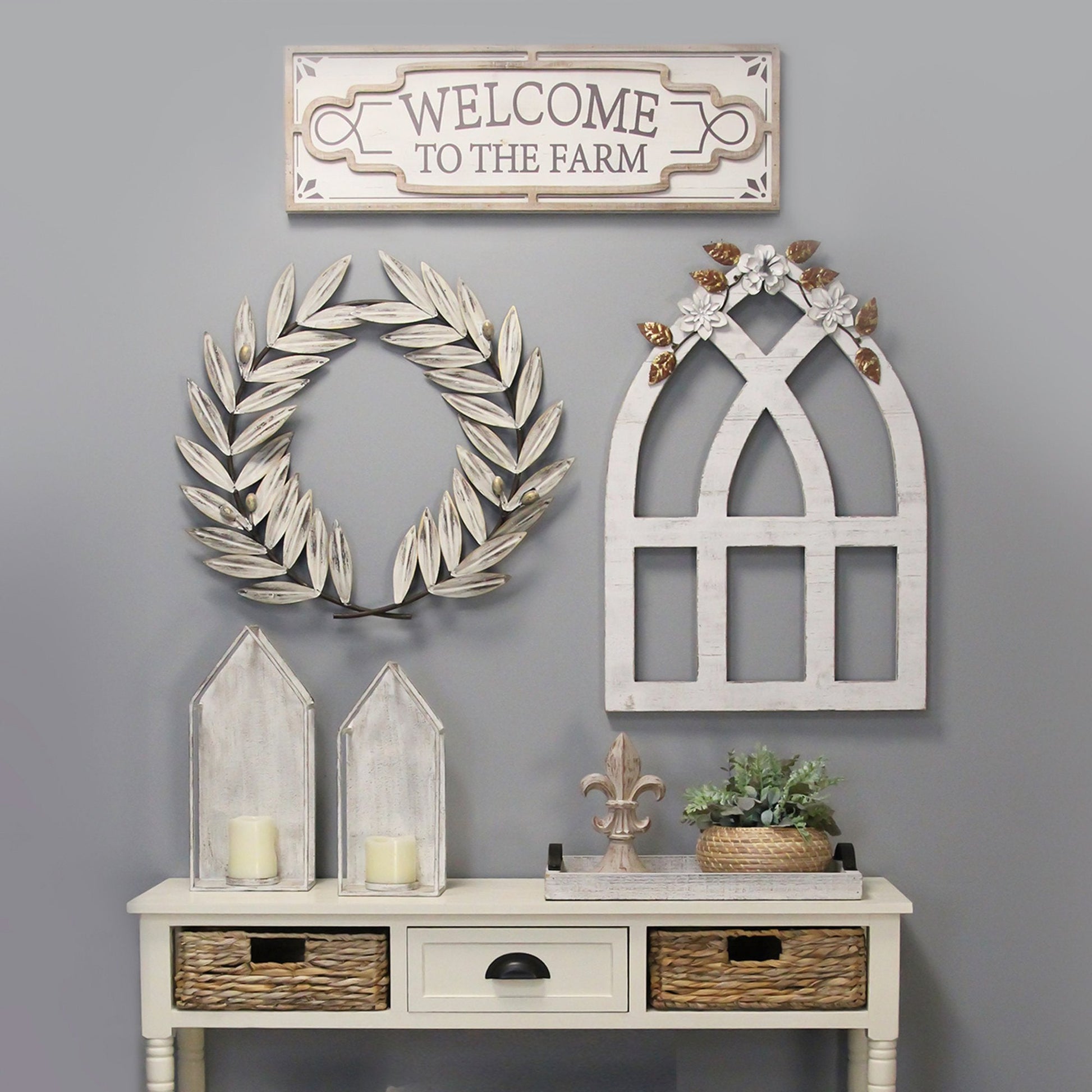 HomeRoots Distressed White Metal Wreath Wall Decor