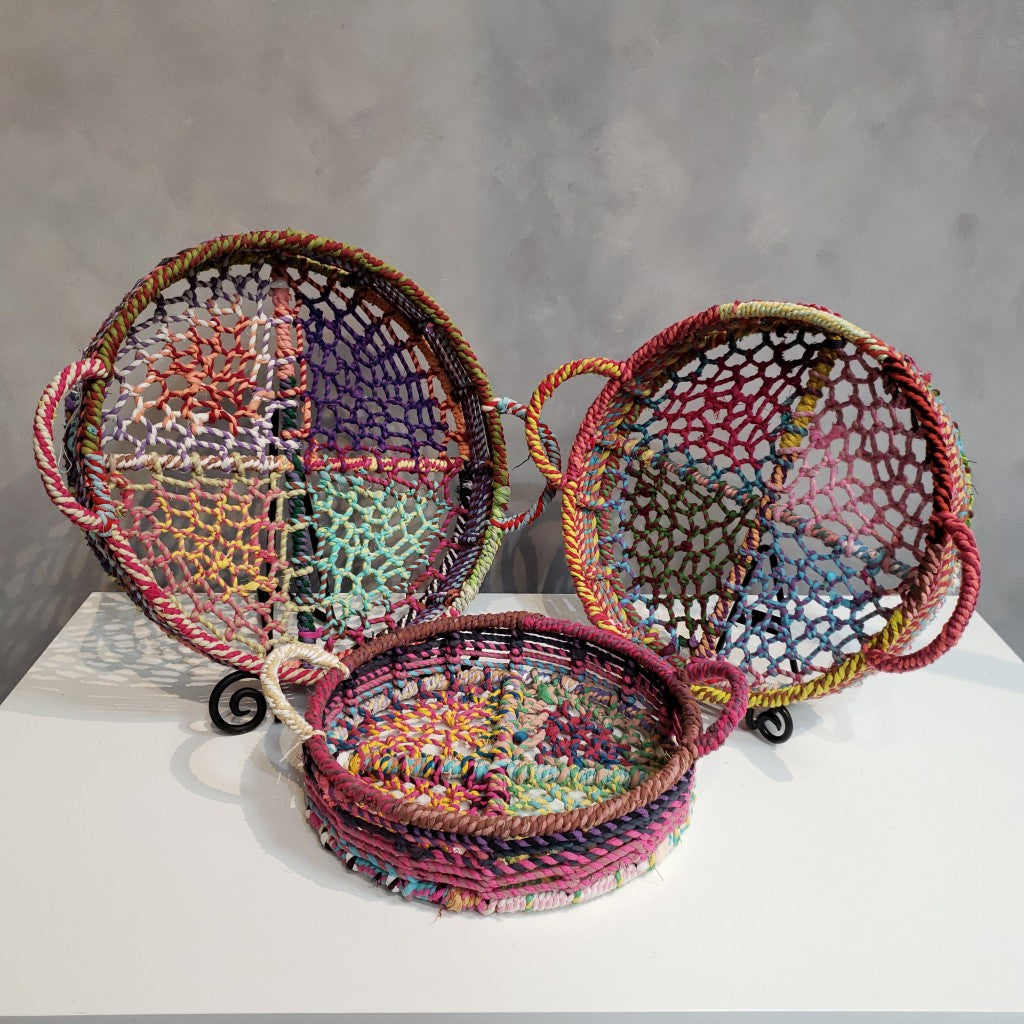 HomeRoots Handmade Rainbow Round Nesting Jute Trays in Set of 3