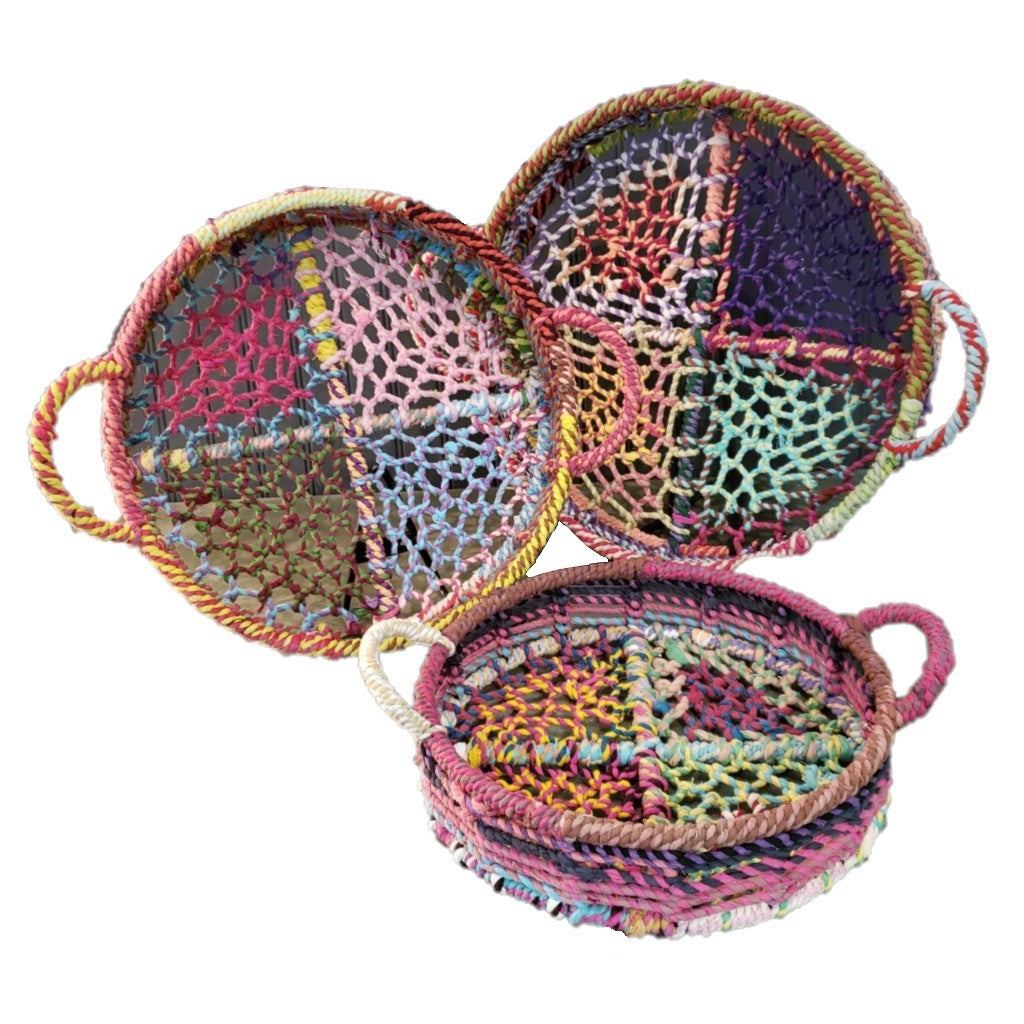HomeRoots Handmade Rainbow Round Nesting Jute Trays in Set of 3