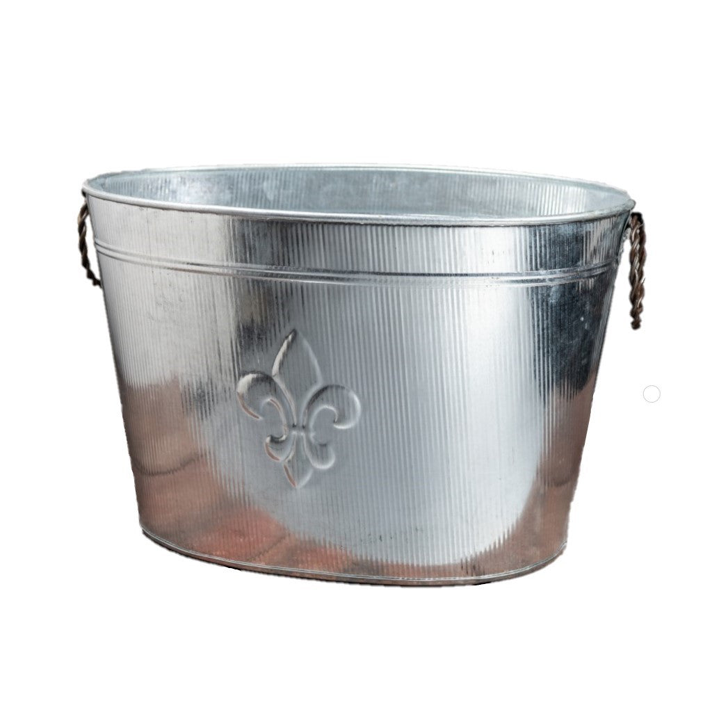 HomeRoots Oval Ribbed Fleur de Lis Beverage Tub in Silver Finish
