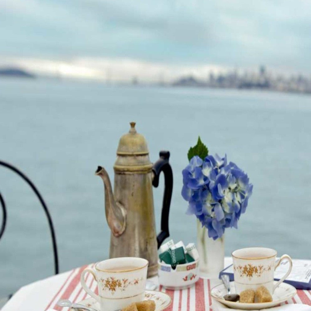 HomeRoots Romantic Brunch For Two Giclee 4 Wrap Canvas Wall Art