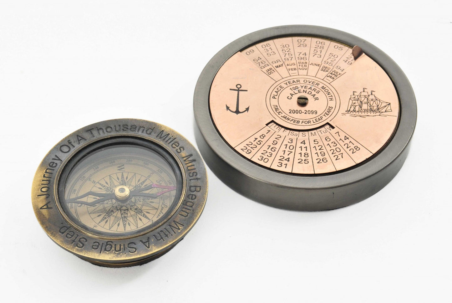 HomeRoots Set of 2 100 Year Calendar and Compass Quote