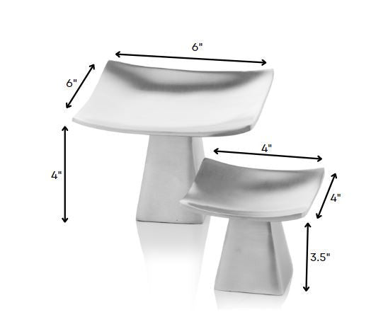 HomeRoots Set of 2 Mod Matte Silver Pedestal Candle Holders