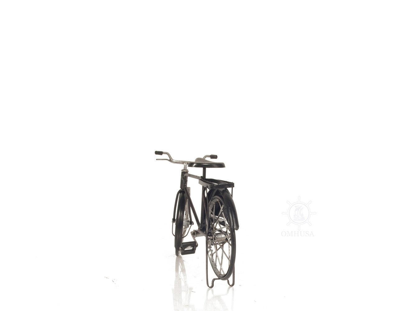 HomeRoots Vintage Bicycle Sculpture
