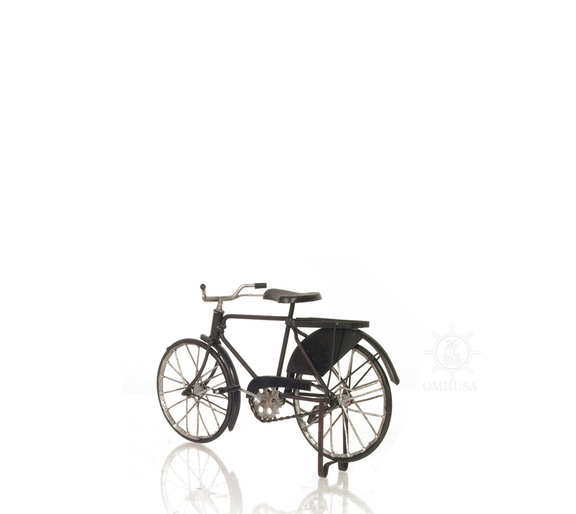 HomeRoots Vintage Bicycle Sculpture