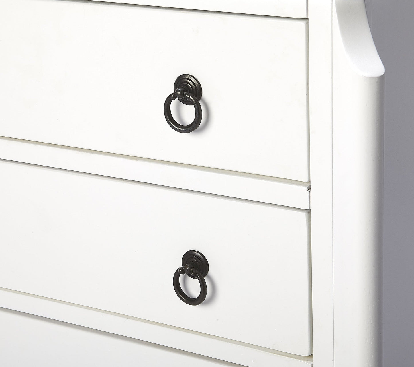 HomeRoots Wilshire Accent Chest in Glossy White Finish