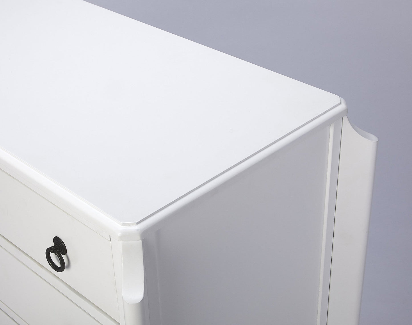 HomeRoots Wilshire Accent Chest in Glossy White Finish