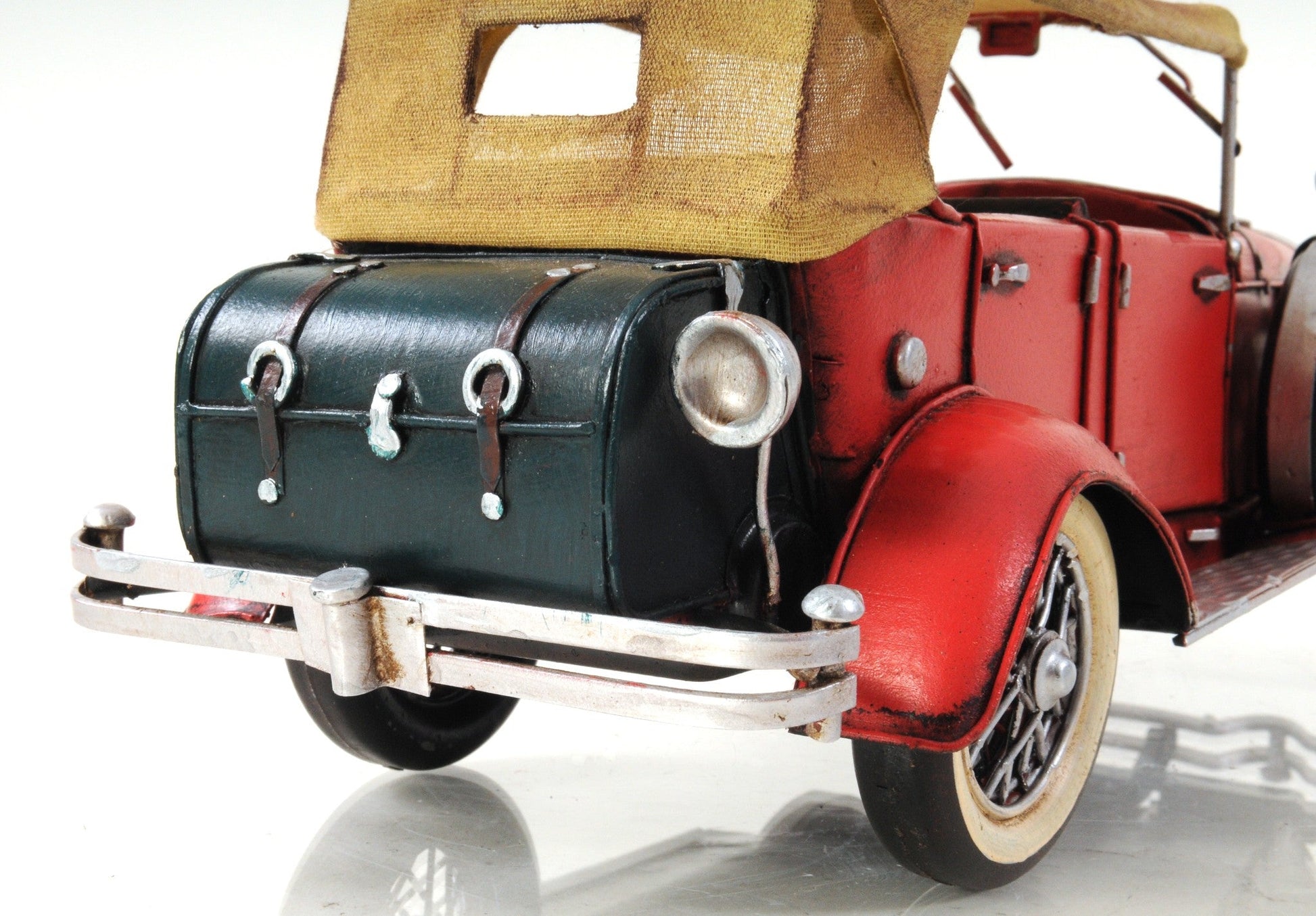HomeRoots c1933 Vintage Red Duesenberg Model J Sculpture
