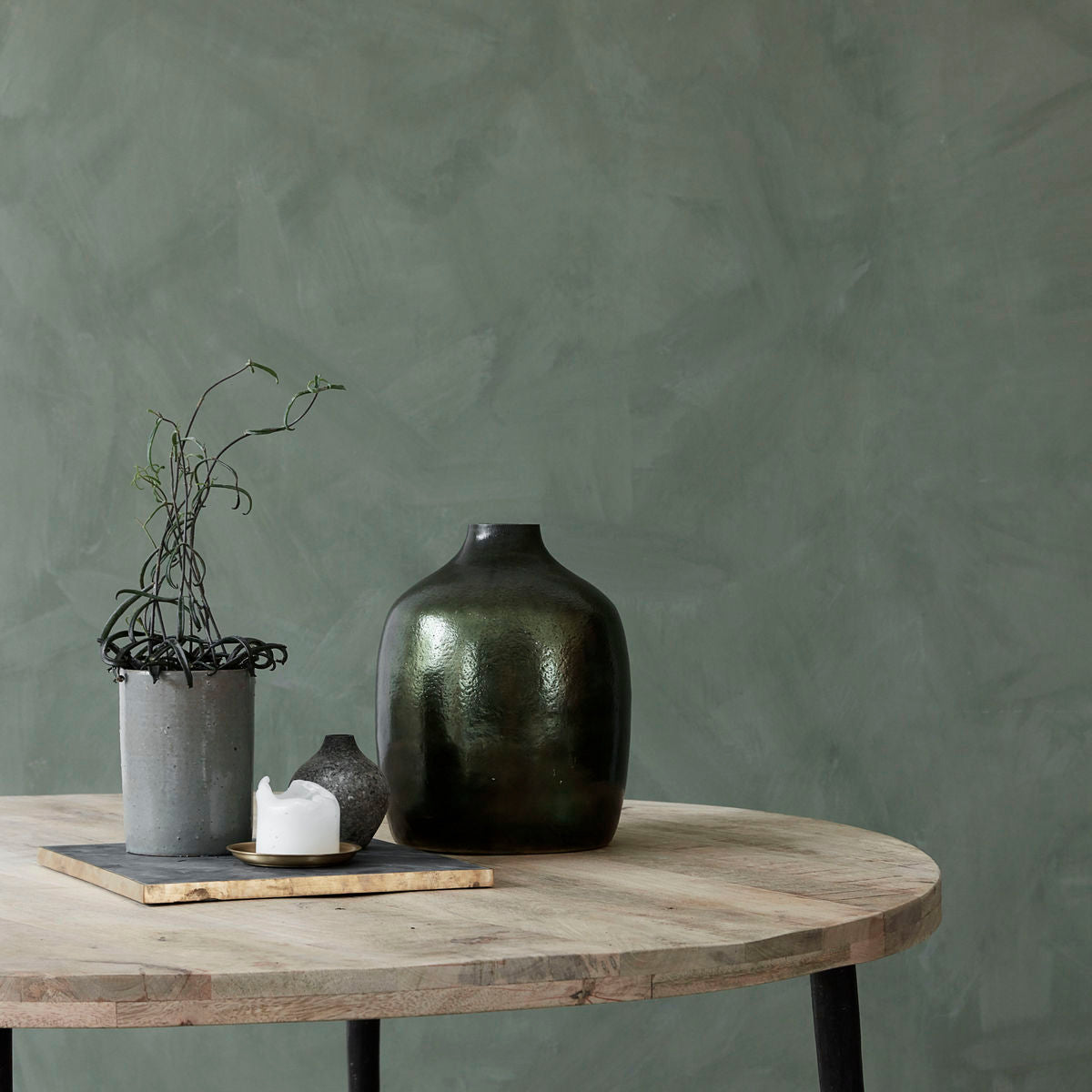 House Doctor Details Tray With Dark Grey Marble Finish