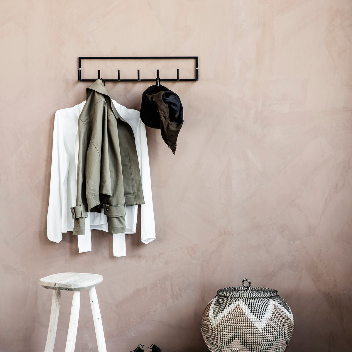 House Doctor Hang Basket in Black Finish