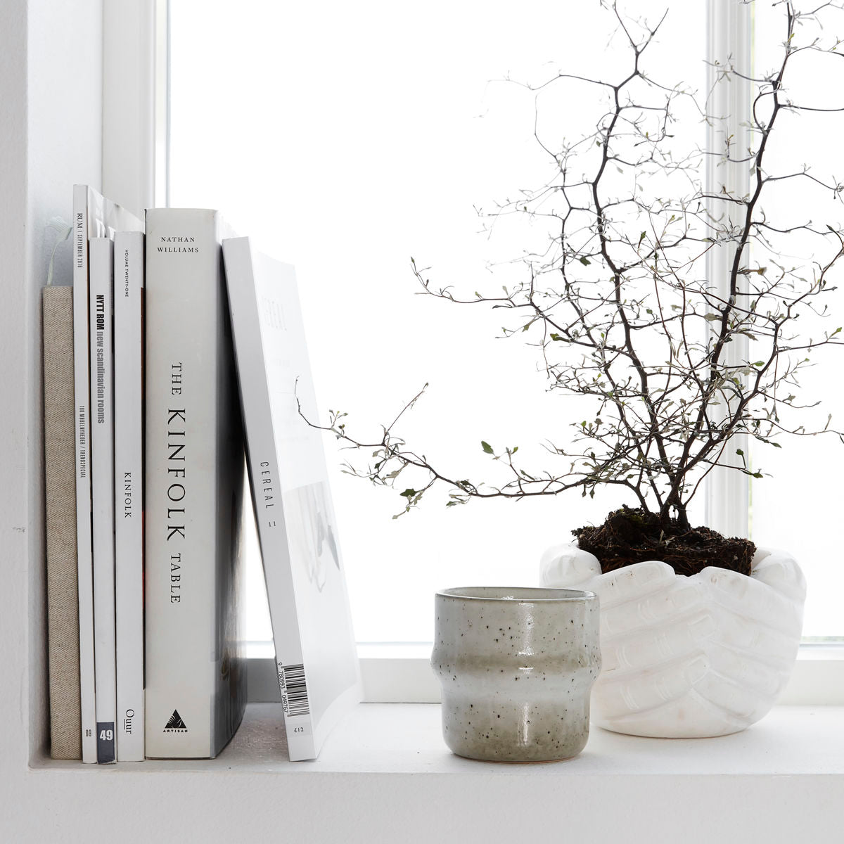 House Doctor Lake Mug With Gray Finish