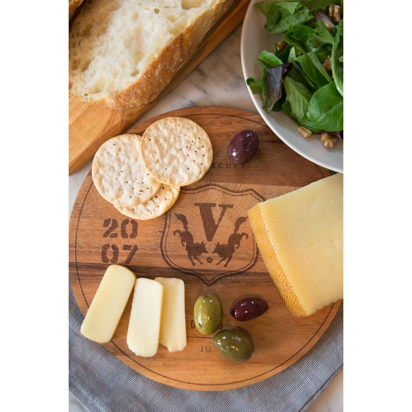 Ironwood Gourmet Acacia Wood 2007 Wine Barrel Engraving Circle Serving Board - (16 Pieces)