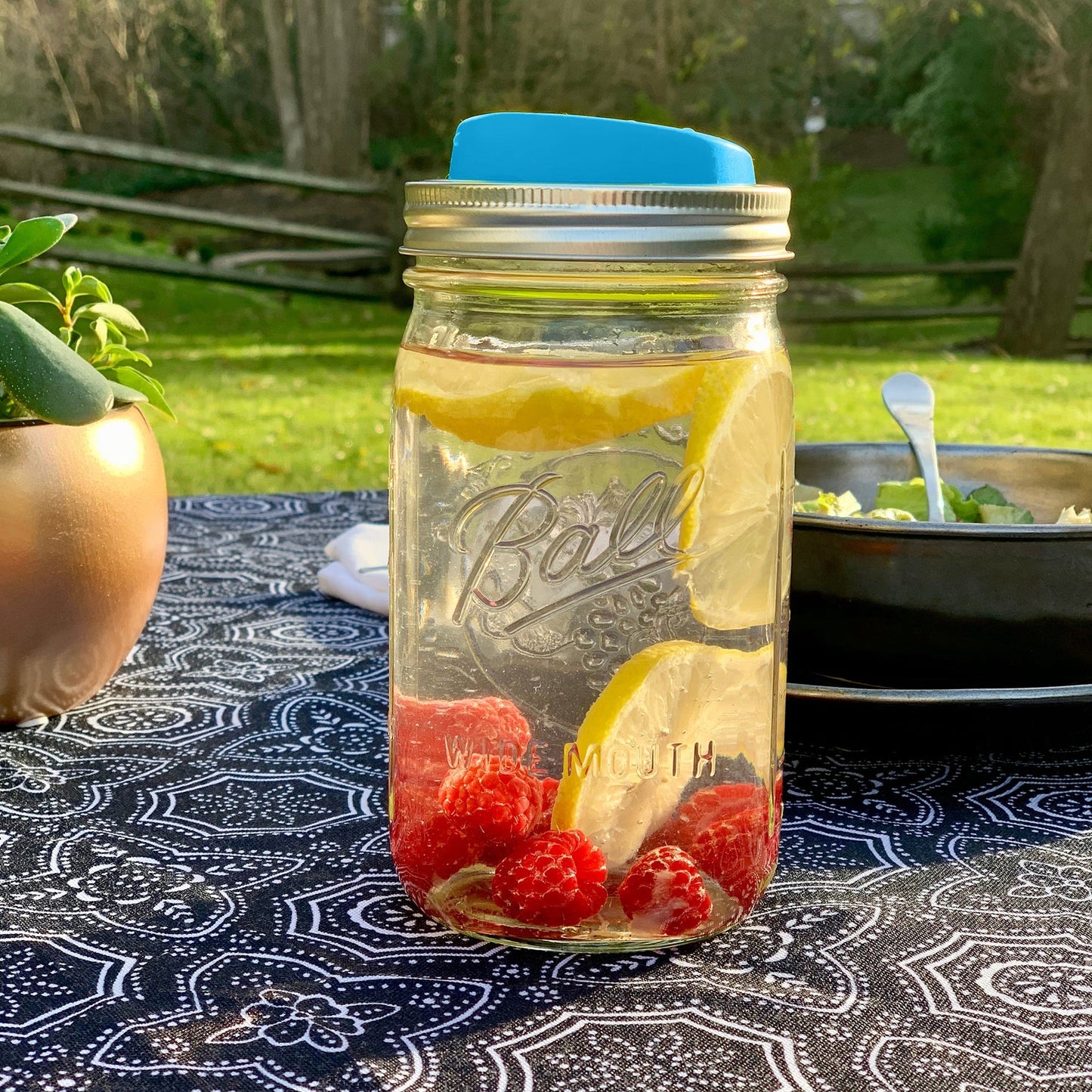 Jarware Wide Mouth Silicone Drink Lid with 8" Straws for Mason Jar Attachment - Blue (Set of 8) - (25 Sets)