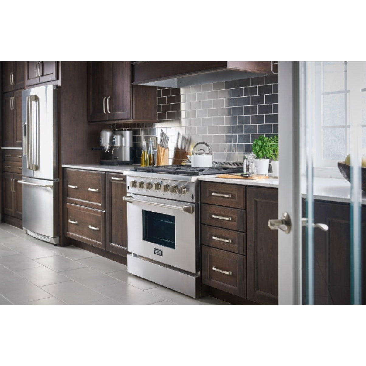 Kucht KRD Series 30" Freestanding Natural Gas Dual Fuel Range With 4 Burners and Classic Silver Knobs