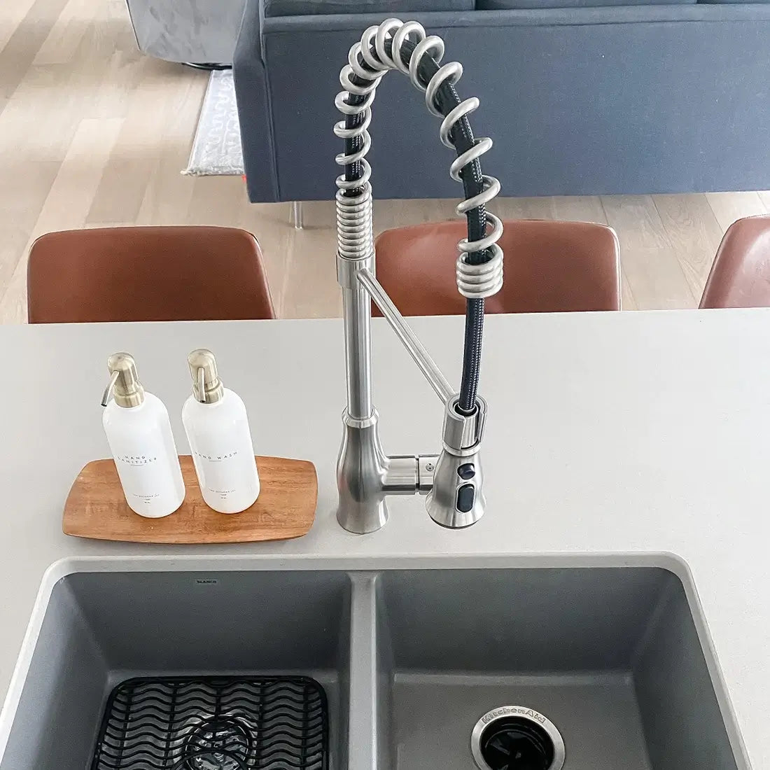 Lulani Bora Bora Brushed Nickel 1.8 GPM Single Handle 3-Function Pull-Down Spray Head 360 Swivel Spout Faucet With Baseplate