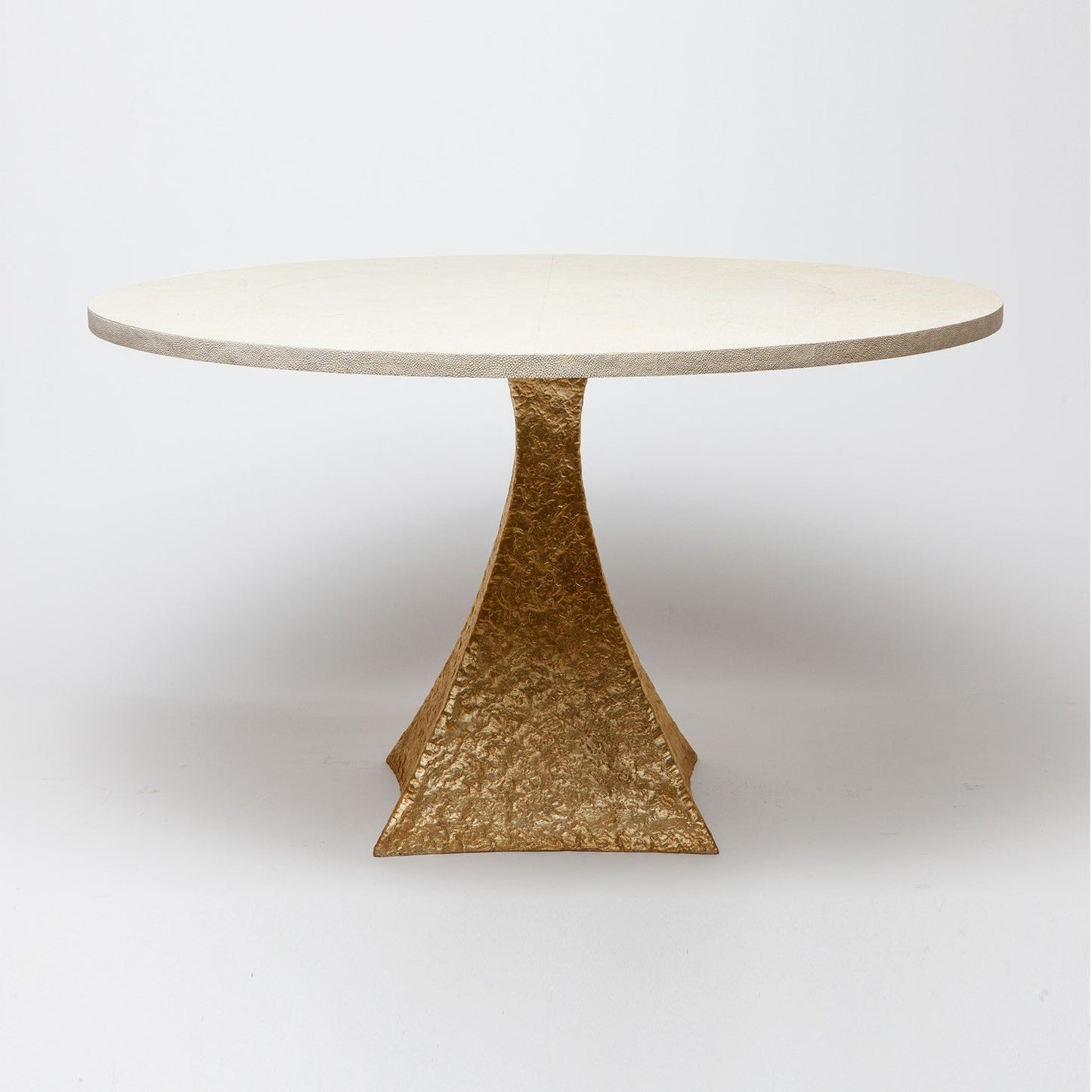 Made Goods Noor 48" x 30" Bumpy Cool Gold Iron Dinning Table With Round White Faux Belgian Linen Table Top