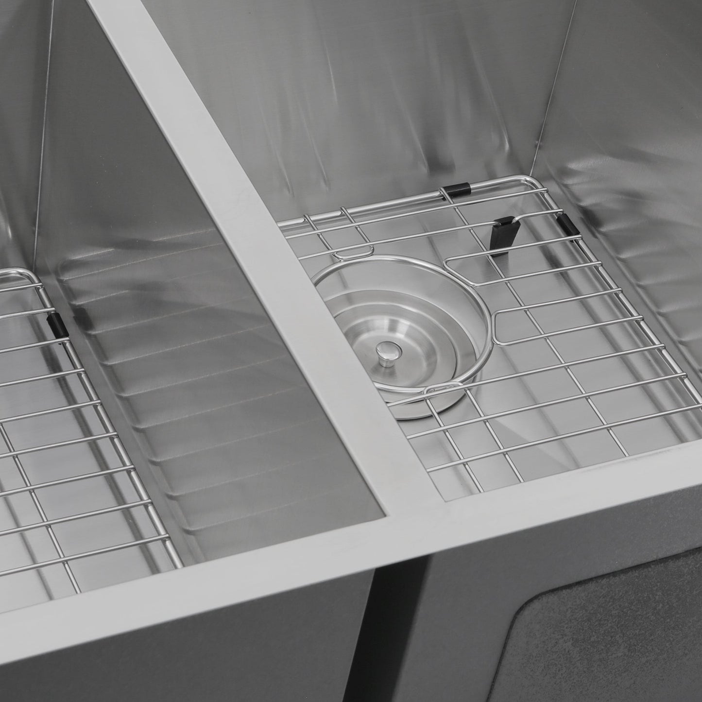 Nantucket Sinks Pro Series 32" Rectangle Undermount Brushed Satin Silver 304 Stainless Steel 55/45 Offset Double Bowl Zero Radius Kitchen Sink