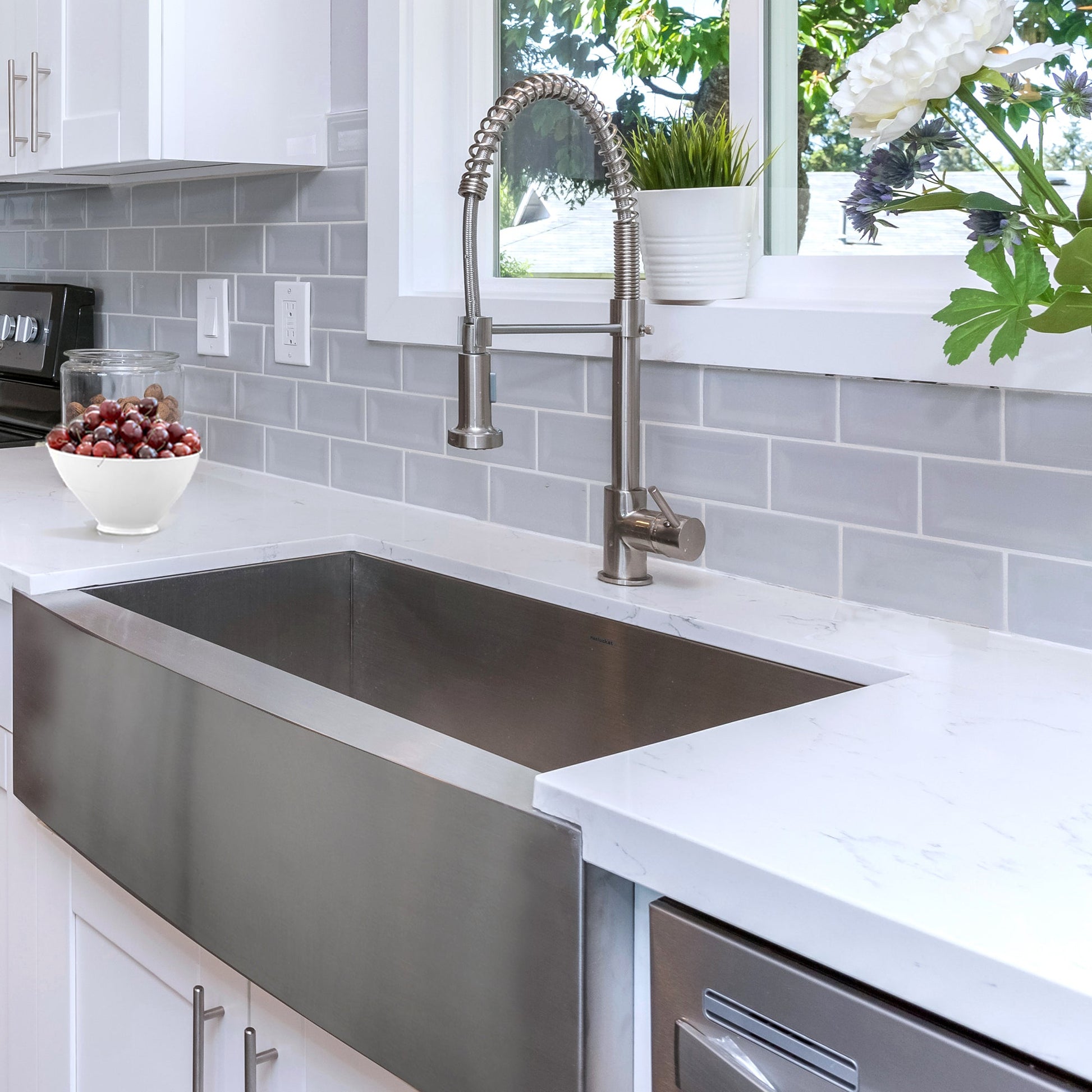 Nantucket Sinks Pro Series 33" Rectangle Undermount Brushed Satin Silver 304 Stainless Steel Single Bowl Farmhouse Apron Kitchen Sink