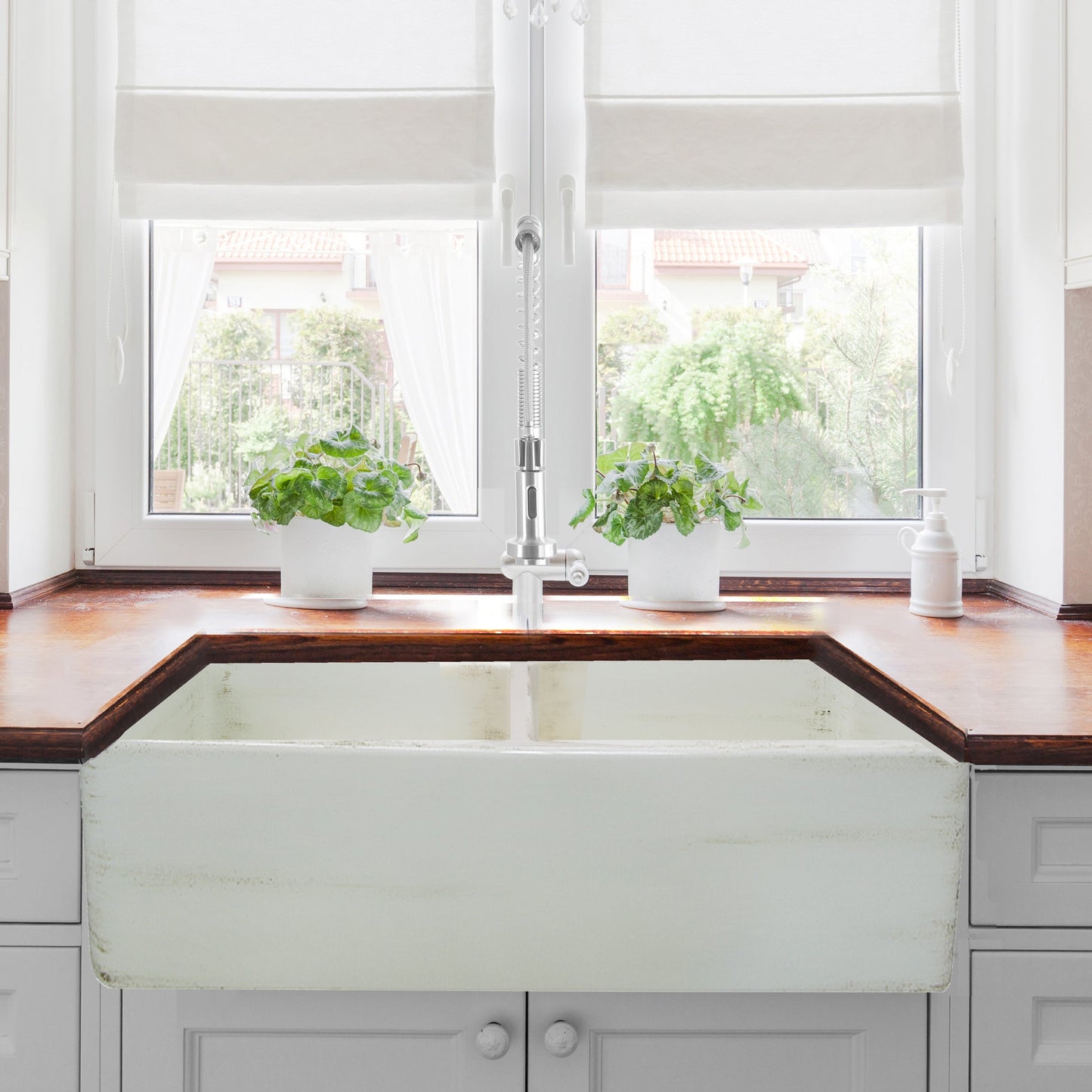 Nantucket Sinks Vineyard Collection 33" Rectangle Undermount Porcelain Enamel Glaze Pale Yellow Fireclay Double Bowl Farmhouse Apron Kitchen Sink With Shabby Straw Finish
