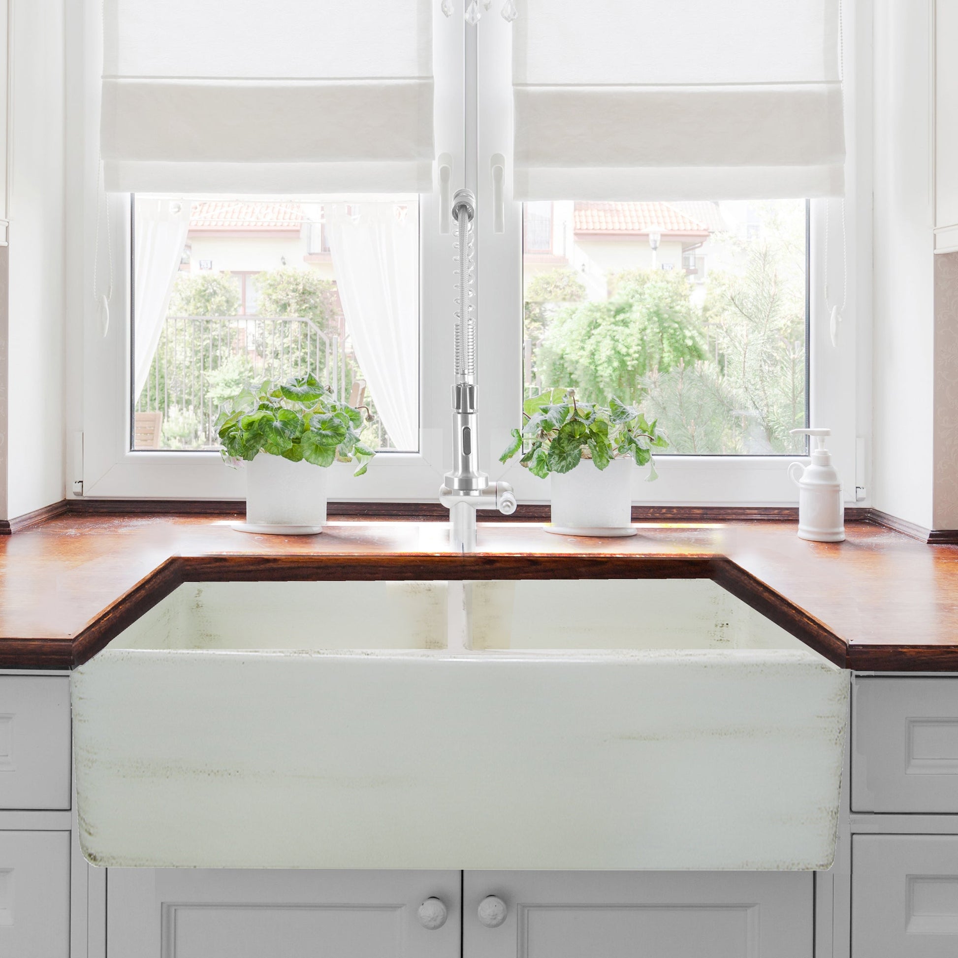 Nantucket Sinks Vineyard Collection 33" Rectangle Undermount Porcelain Enamel Glaze Pale Yellow Fireclay Double Bowl Farmhouse Apron Kitchen Sink With Shabby Straw Finish