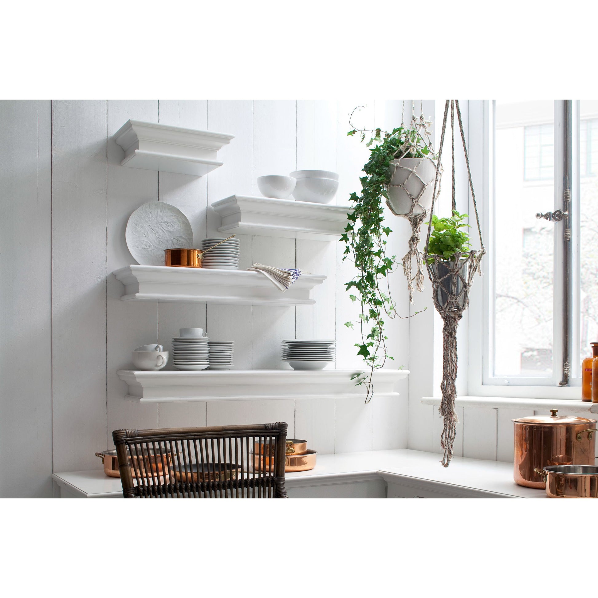 NovaSolo Halifax 24" Classic White Mahogany Floating Wall Shelf