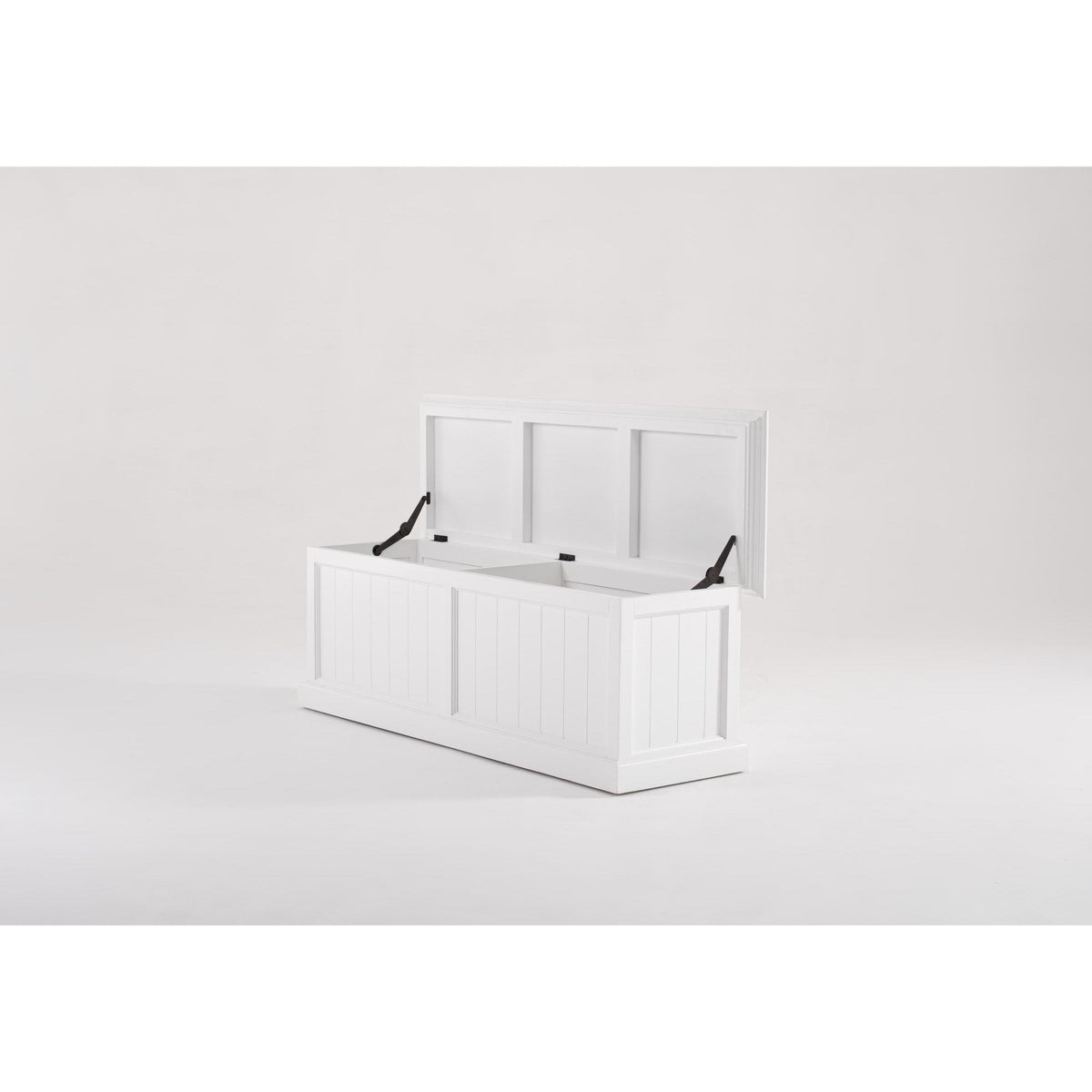 NovaSolo Halifax 55" Classic White Mahogany Storage Chest