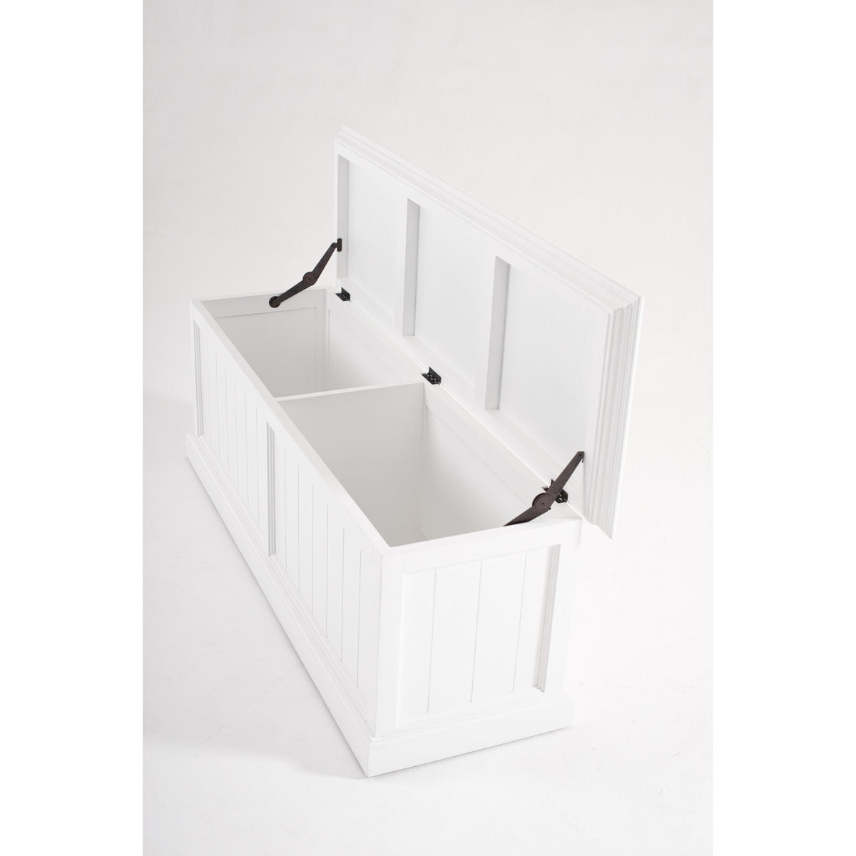 NovaSolo Halifax 55" Classic White Mahogany Storage Chest