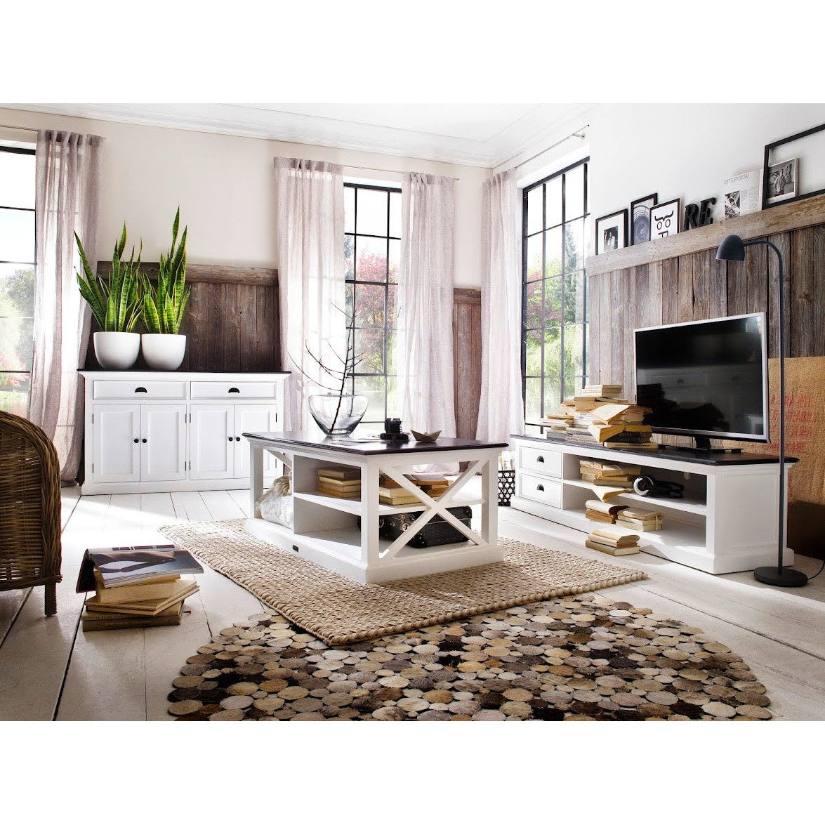 NovaSolo Halifax Contrast 57" Classic White & Black Buffet With 4 Doors and 2 Drawers