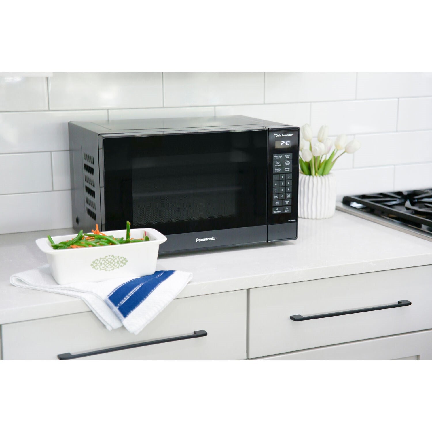 Panasonic Black 1.2 Cu. Ft. 1200W Black Microwave With Inverter Technology