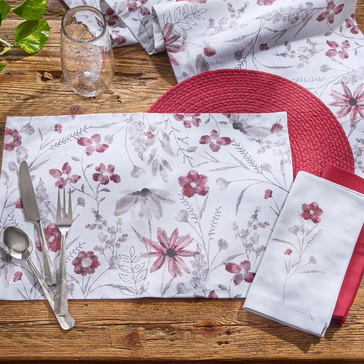 Park Designs Bianca Napkin - Set of 12