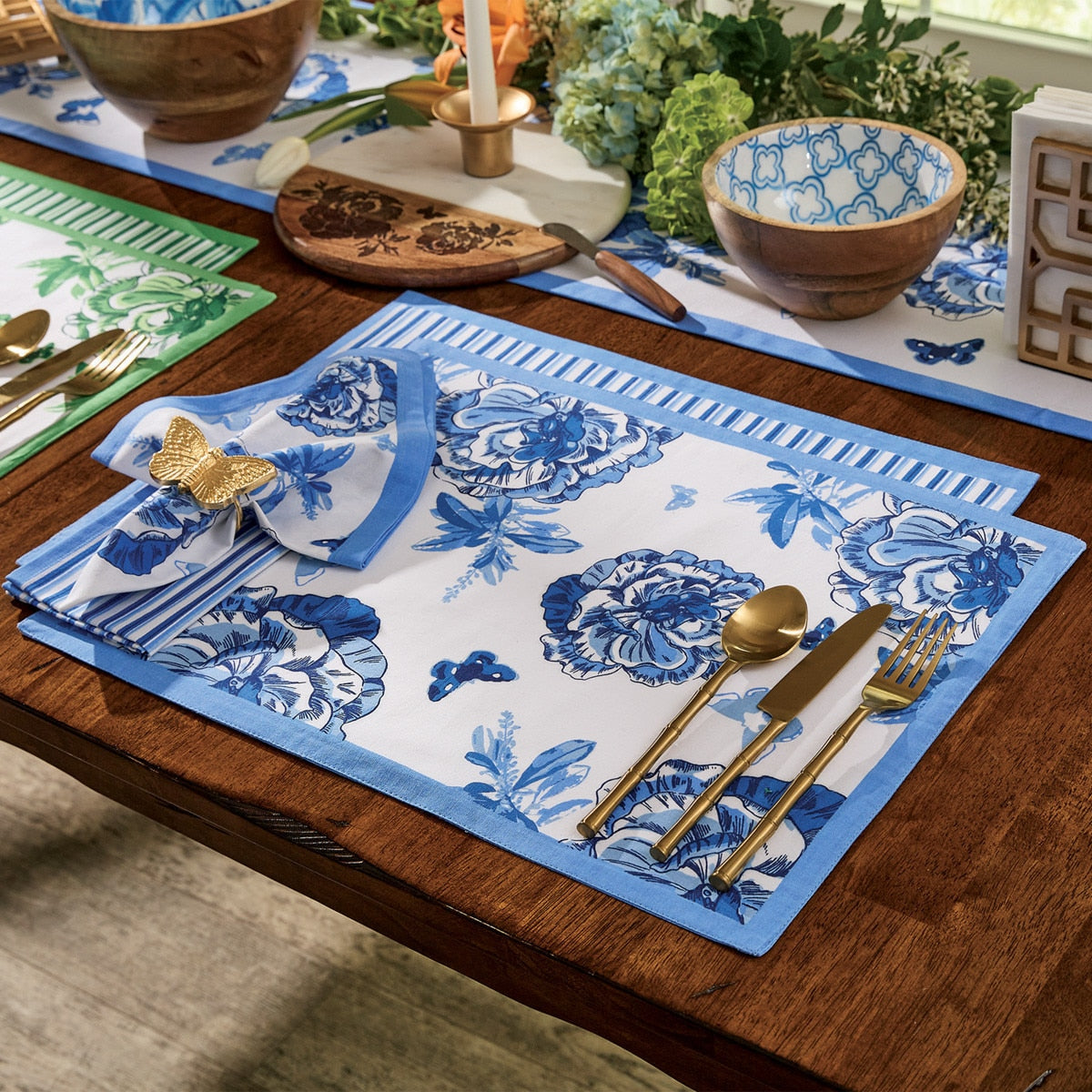 Park Designs Patricia Heaton Home Florals And Flitters Reversible Placemat Blue - Set of 12