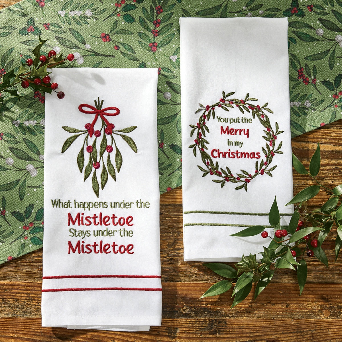 Park Designs What Happens Under The Mistletoe Dishtowel - Set of 6