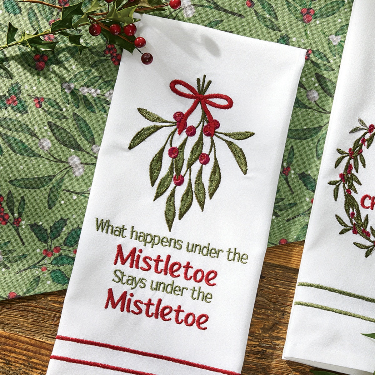 Park Designs What Happens Under The Mistletoe Dishtowel - Set of 6