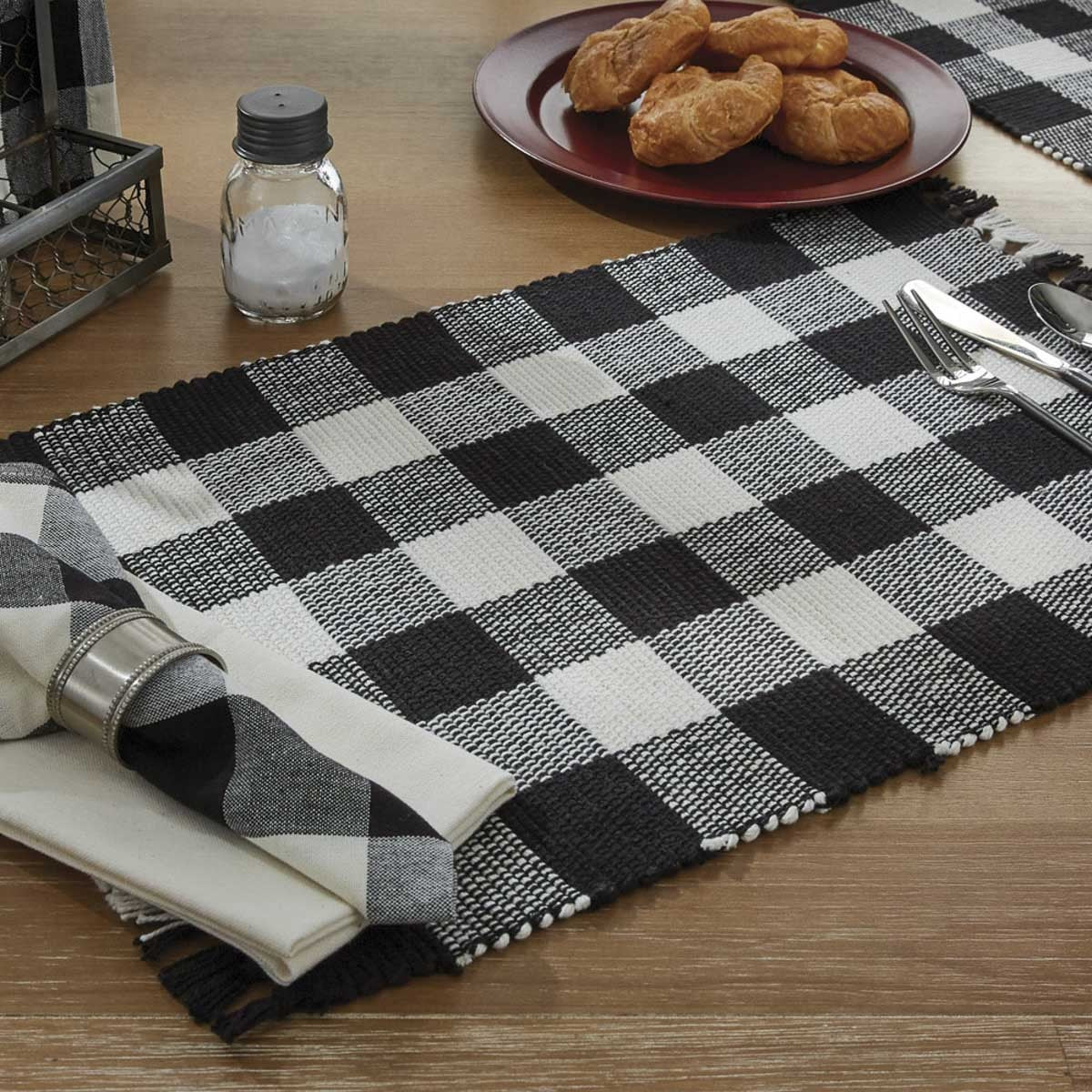 Park Designs Wicklow Check Yarn Placemat Black & Cream - Set of 4