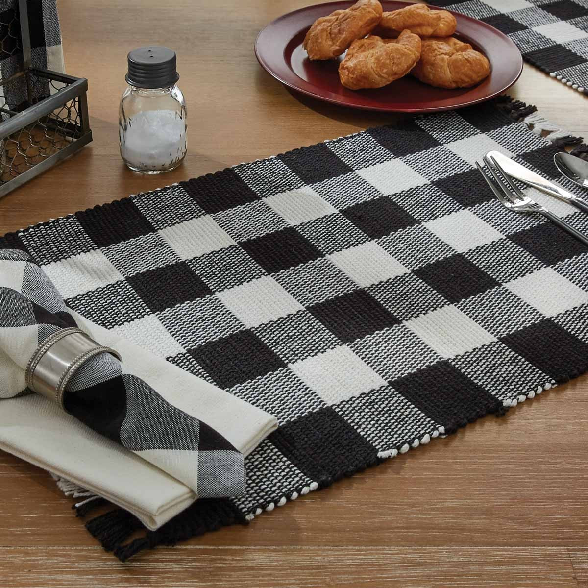 Park Designs Wicklow Check Yarn Placemat Black & Cream - Set of 4