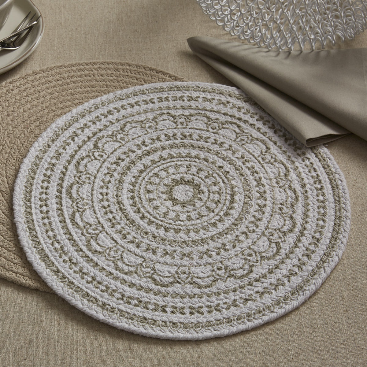Park Designs Zuri Medallion Printed Round Placemat Mushroom - Set of 4