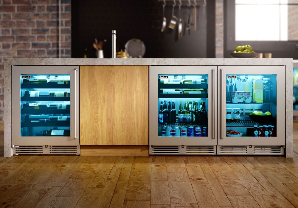 Perlick Signature Series 24" Shallow Depth Indoor Refrigerator with Fully Integrated Panel-Ready Solid Door Hinge Left with Lock