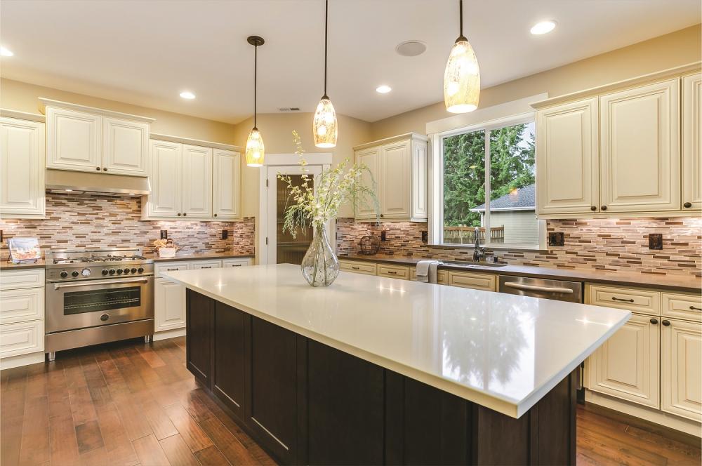 RTA Phoenix Cream Glaze 42" Blind Base Cabinet with 1 Decorative End Panel
